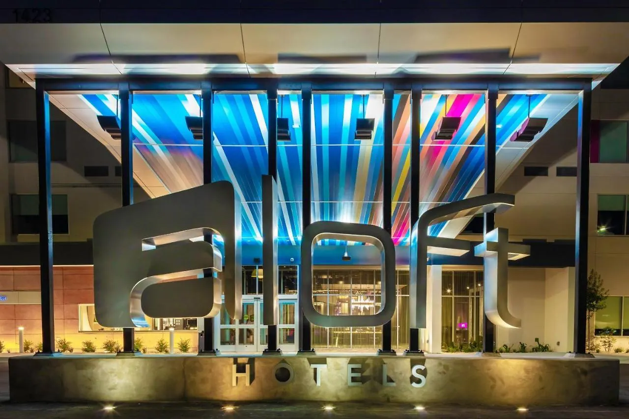 Aloft Savannah Airport location