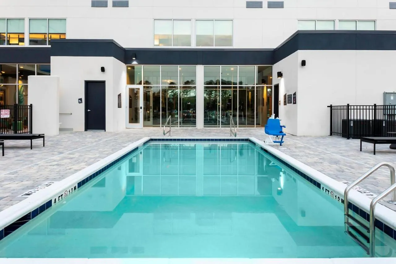 Aloft Savannah Airport Pooler